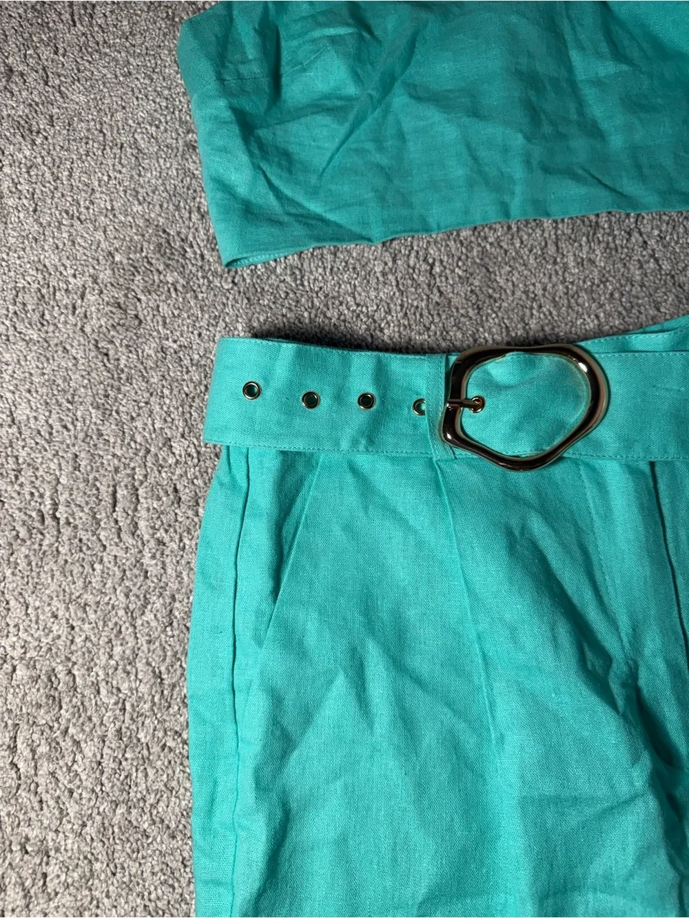 House of Harlow Green Linen Blend Matching Set